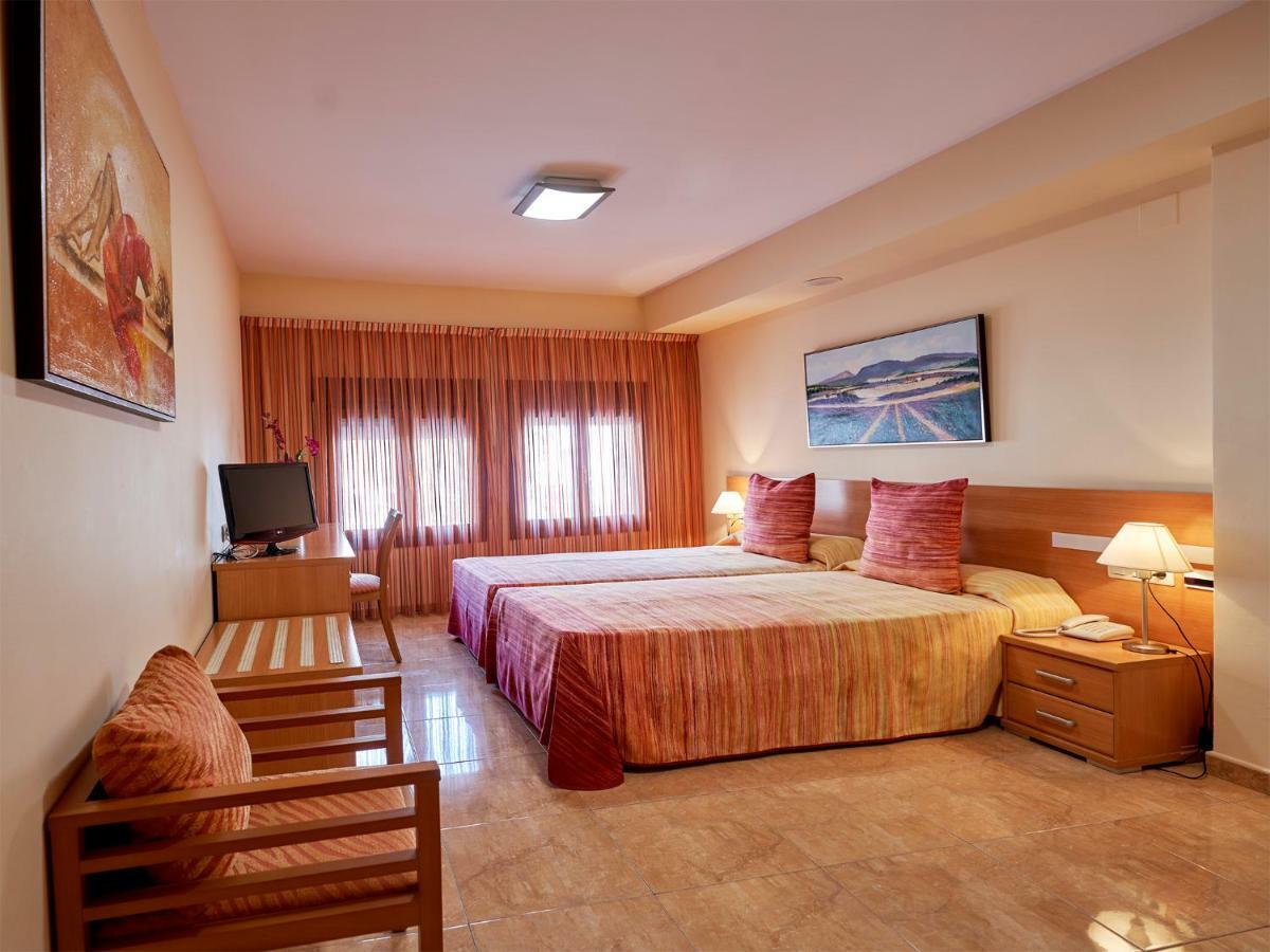Hotel Anna Cocentaina Exterior photo